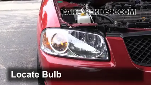 2006 Nissan Sentra S 1.8L 4 Cyl. Luces Luz de carretera (reemplazar foco) 